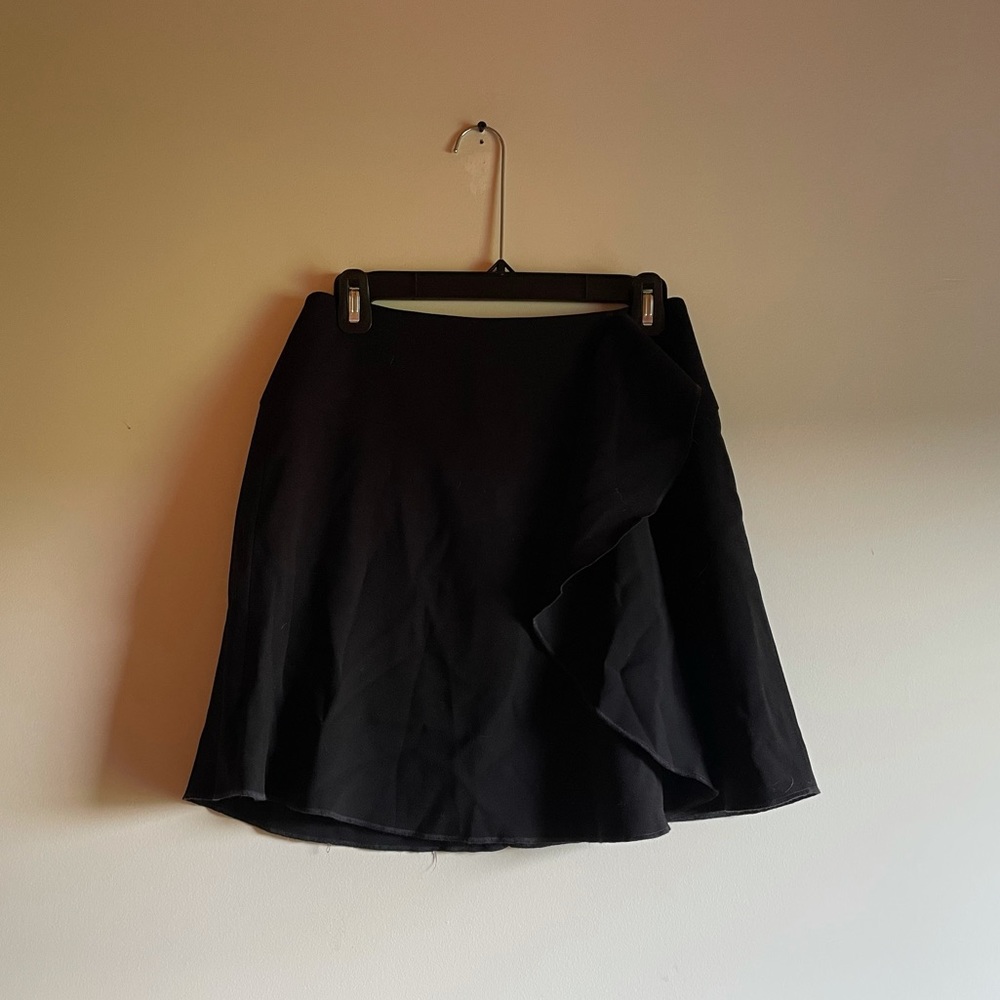 Black Flowy LOFT Skirt